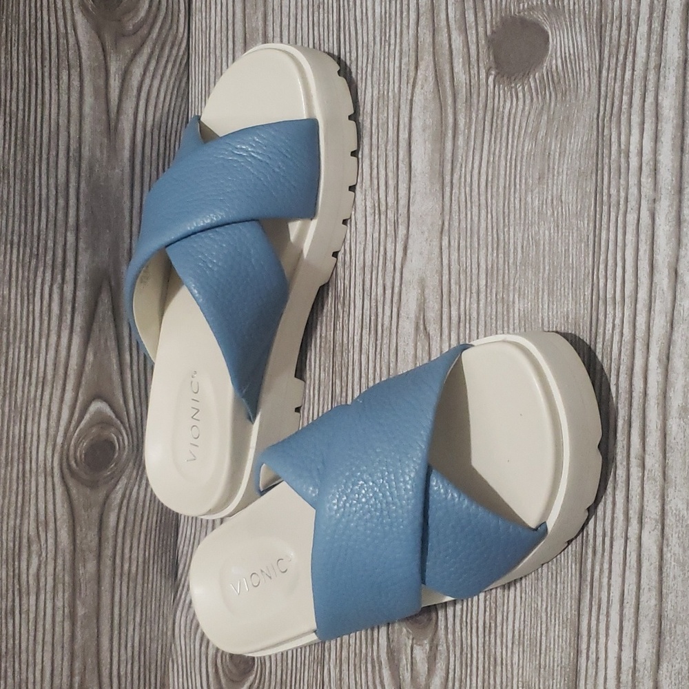 Vionic Vesta blue and white platforms slide woman sandals size 8
